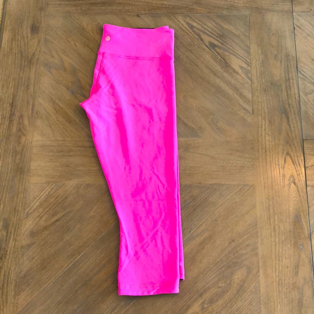 Lululemon Wunder Under crop